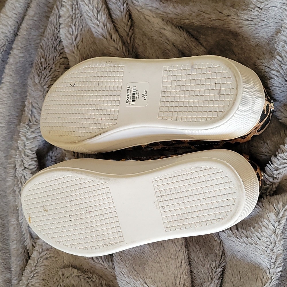 Steve Madden Leopard Slip On Gill Shoe - Picture 3 of 5